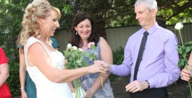 Making a Flower Bouquet at your Wedding